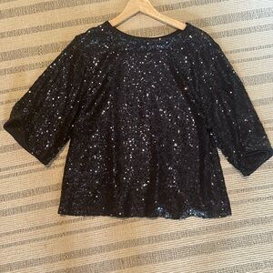 Chelsea 28, Navy Sequin Bat Wing top, Size M